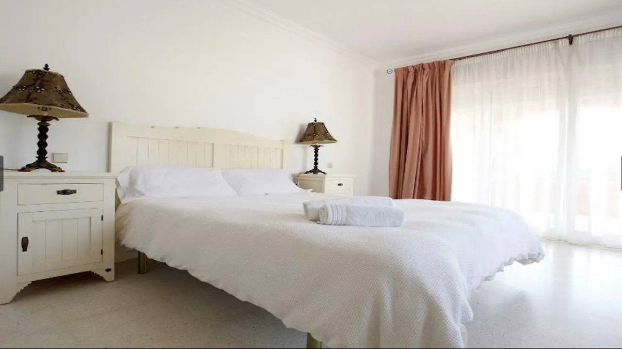 Villa 9 La Alzambra-Puerto Banus 마르베야 0*,
