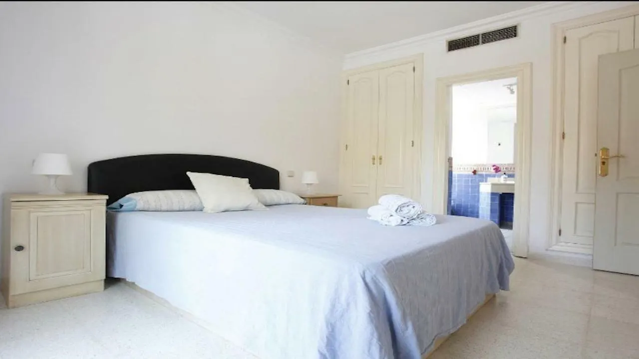 Villa 9 La Alzambra-Puerto Banus 마르베야
