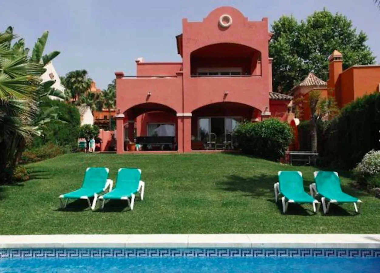 Villa 9 La Alzambra-Puerto Banus Marbella