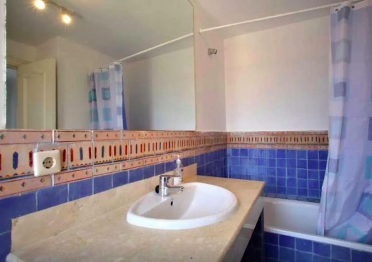 Villa 9 La Alzambra-Puerto Banus 马尔韦利亚